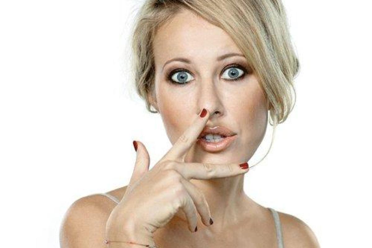 Телеведущая Ксения Собчак заинтриговала поклонников новым снимком