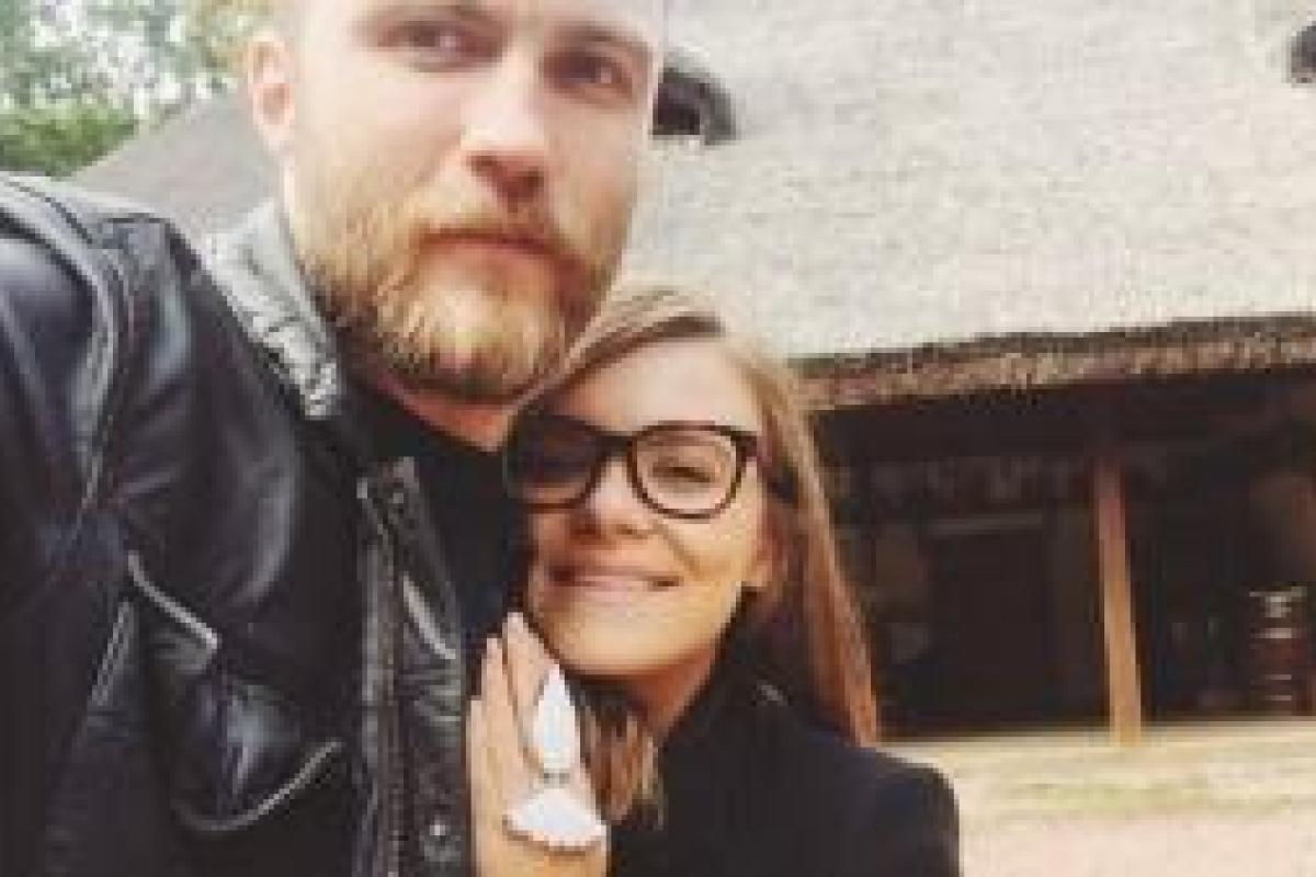 Муж Анастасии Деевой прокомментировал скандал и пригрозил отстаивать честь супруги в суде Муж Анастасии Деевой прокомментировал скандал и пригрозил отстаивать честь супруги в суде