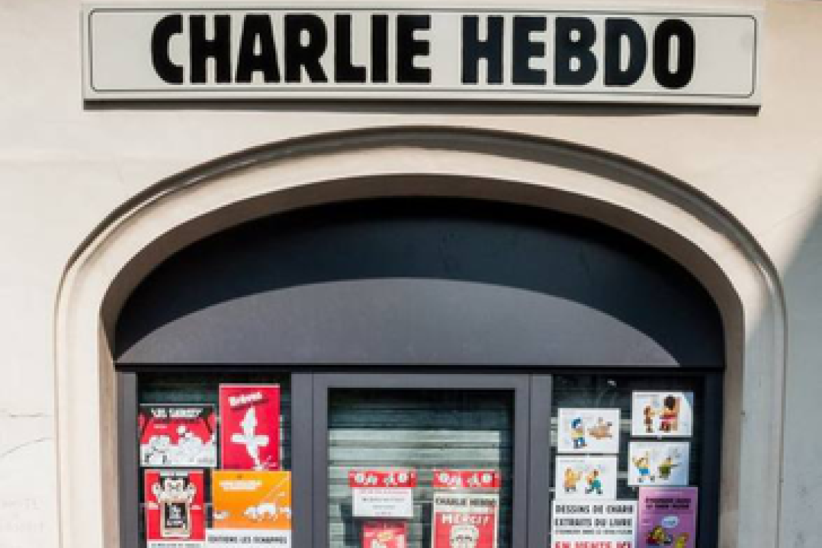 Как в США знаменитости отреагировали на победу Трампа: карикатура Charlie Hebdo Как в США знаменитости отреагировали на победу Трампа: карикатура Charlie Hebdo