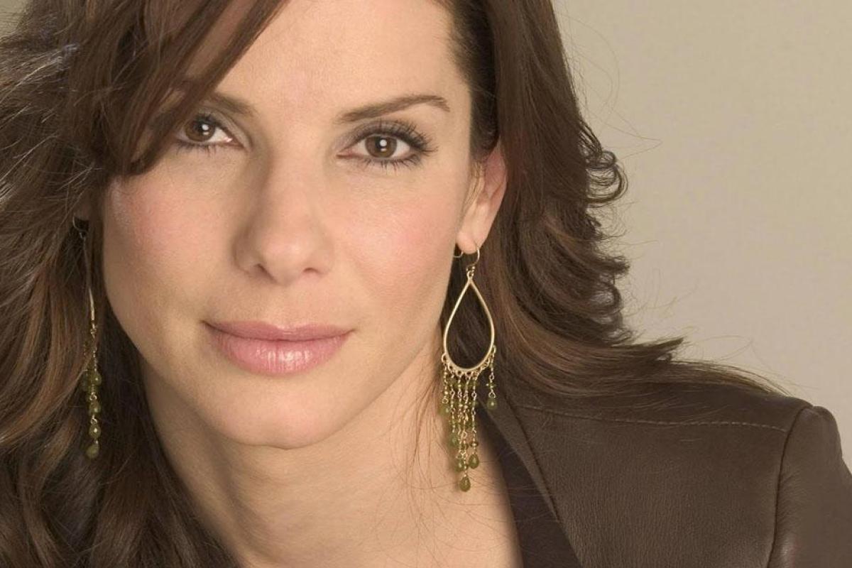 Десять знаменитостей, которые выглядят гораздо моложе своих лет