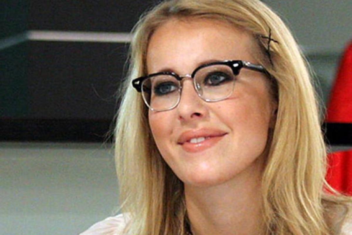 Телеведущая Ксения Собчак откровенно рассказала, кто сподвиг ее на обнаженную фотосессию