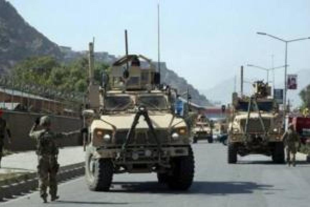 Около американской авиабазы в Афганистане прогремел мощный взрыв Около американской авиабазы в Афганистане прогремел мощный взрыв