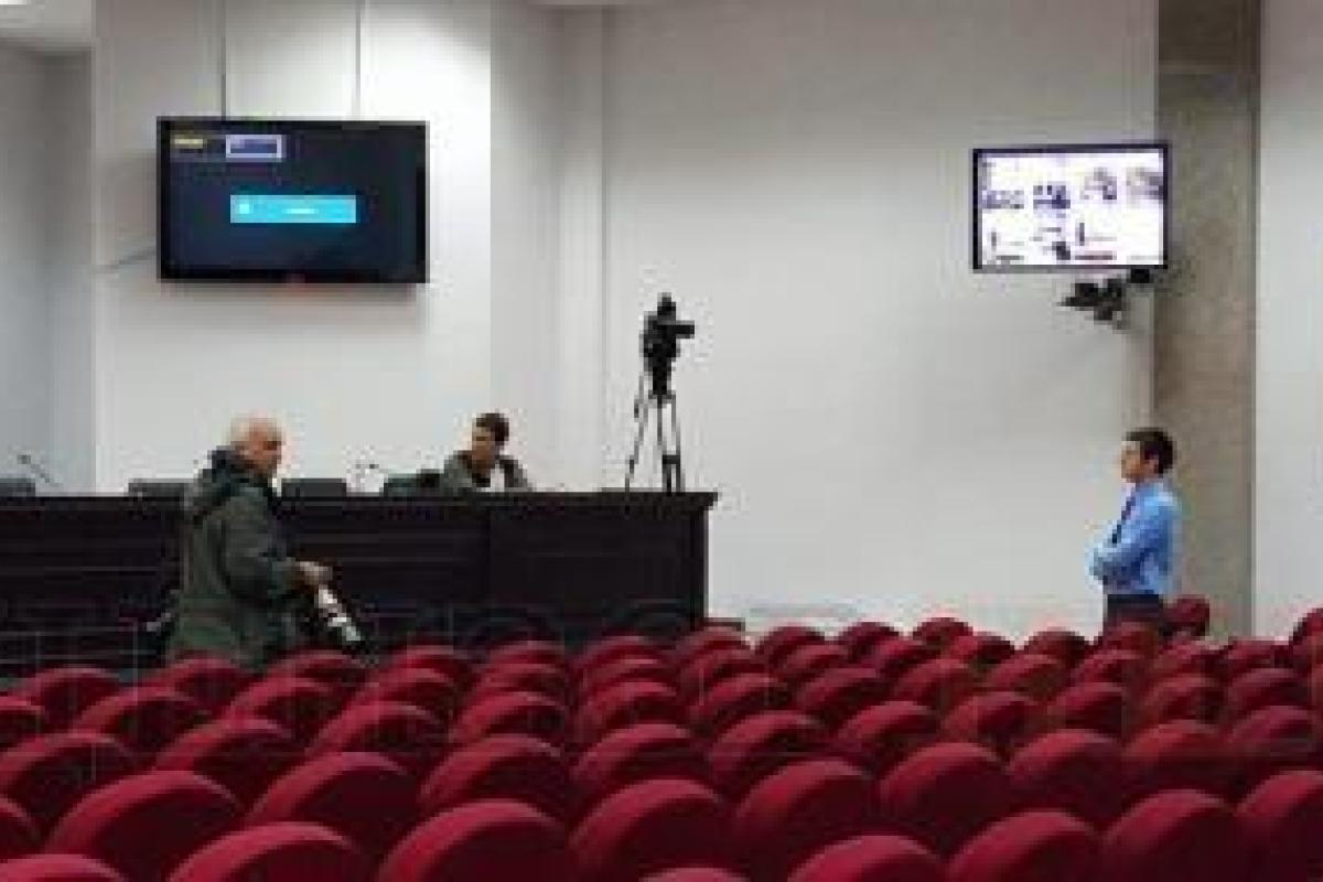 Допрос Януковича: В Ростове в зал суда допустили госканалы РФ и «112 канал» Допрос Януковича: В Ростове в зал суда допустили госканалы РФ и «112 канал»