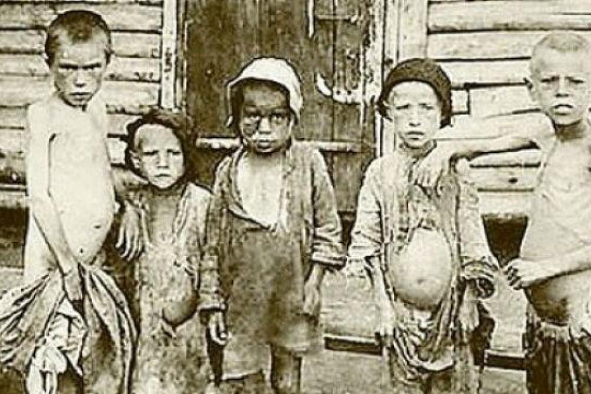 Голодомор в Украине 1932-33 годов: шокирующие архивные фото