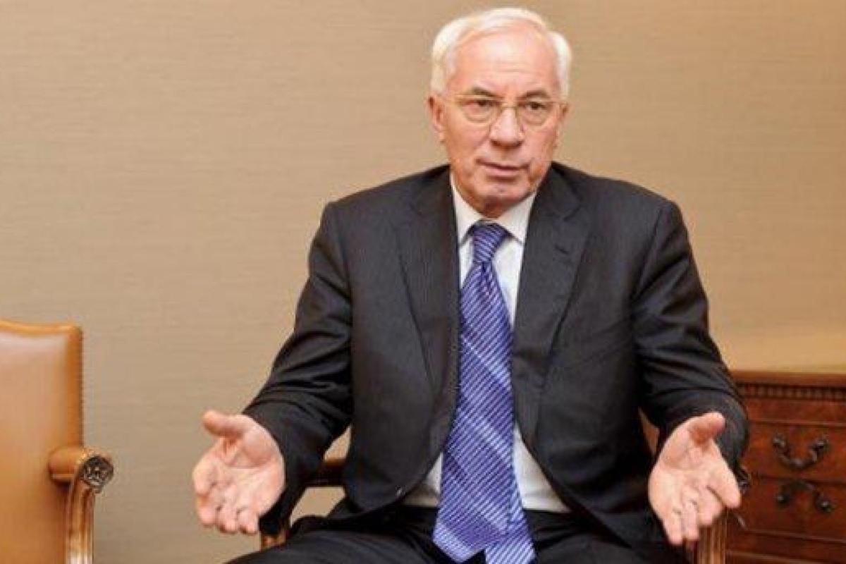 Азаров хочет вернуться и "строить новую Украину"