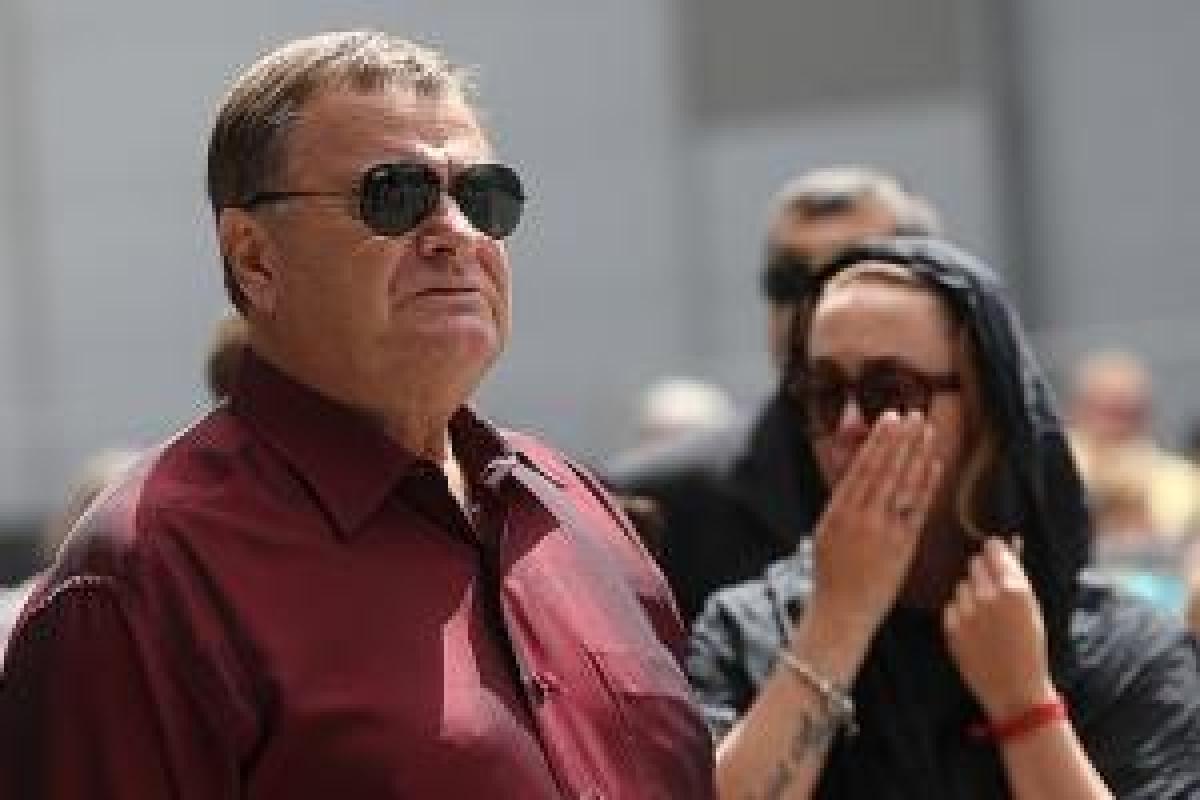 Отец Жанны Фриске собирается рассказать, какими были последние дни дочери