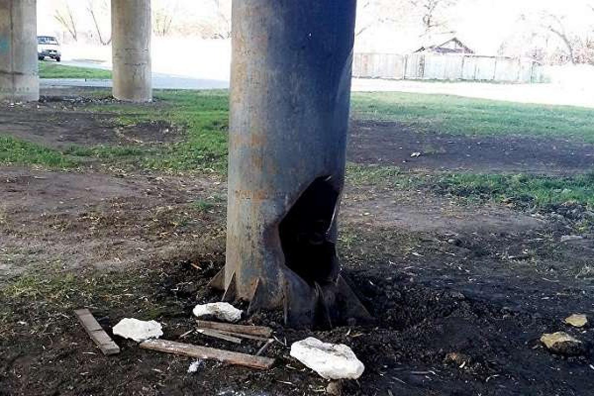 Стало известно, кто подорвал любимый памятник Плотницкого в Луганске Стало известно, кто подорвал любимый памятник Плотницкого в Луганске