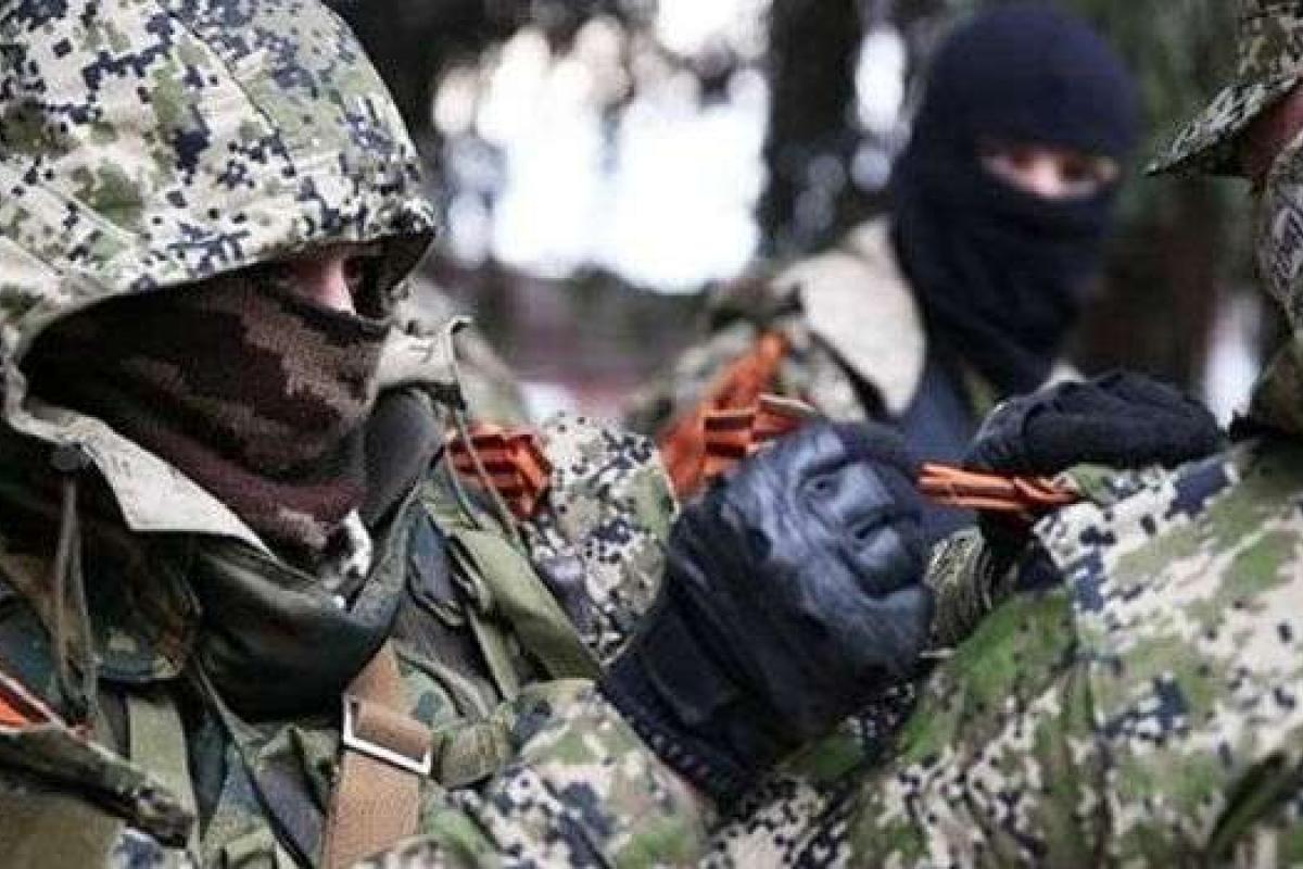 В полиции рассказали об атаке боевиков Красногоровки, есть раненые среди местных жителей В полиции рассказали об атаке боевиков Красногоровки, есть раненые среди местных жителей