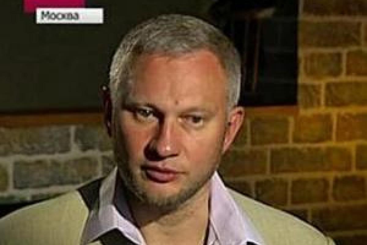 В России судили экс-ведущего телепрограммы "Суд идет" В России судили экс-ведущего телепрограммы "Суд идет"