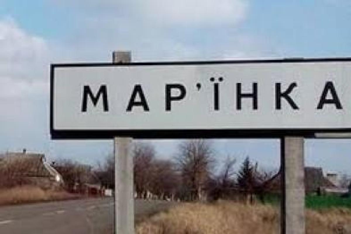 В Марьинке волонтеры получили серьезные ранения