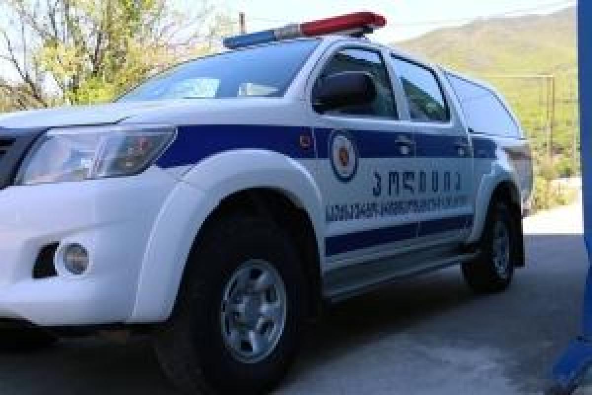 В Тбилиси девушка вместе с друзьями совершила ритуальное убийство своей матери В Тбилиси девушка вместе с друзьями совершила ритуальное убийство своей матери