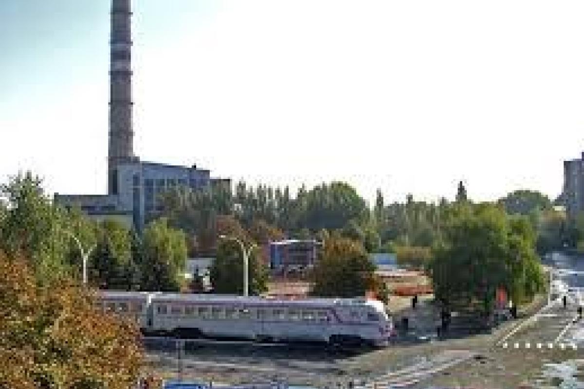Оккупанты окончательно добили "Лугансктепловоз": половина мощностей давно в РФ, а людей выгнали на улицу Оккупанты окончательно добили "Лугансктепловоз": половина мощностей давно в РФ, а людей выгнали на улицу