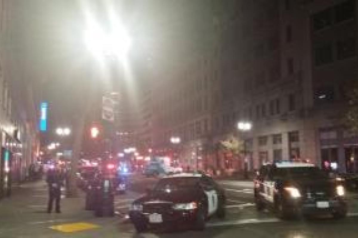 Стрельба в Калифорнии: ранены 8 человек Стрельба в Калифорнии: ранены 8 человек