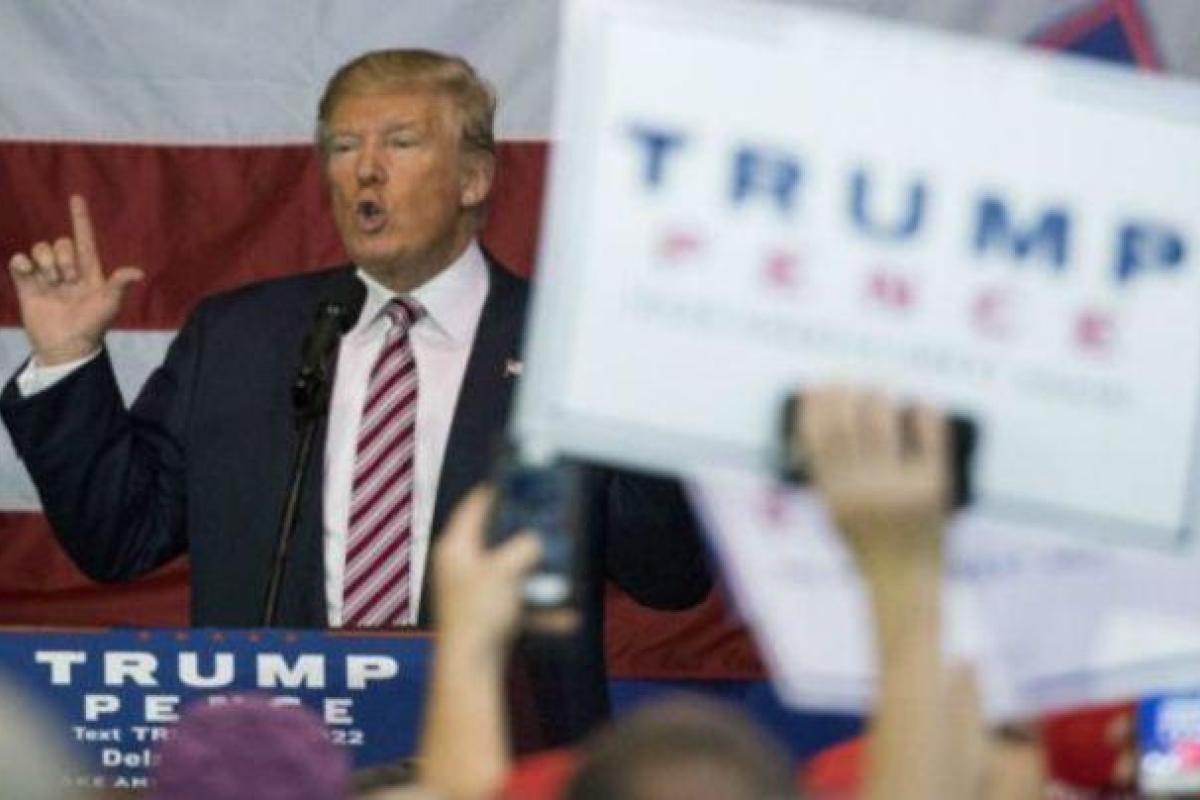 Трамп стал настолько неадекватен, что ему больше не дают лично вести аккаунты в соцсетях Трамп стал настолько неадекватен, что ему больше не дают лично вести аккаунты в соцсетях