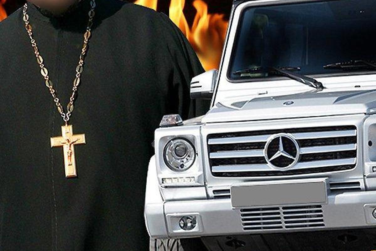 П'яний ужгородський священник на BMW X5 під час затримання наклав на поліцію "прокляття" й "анафему"