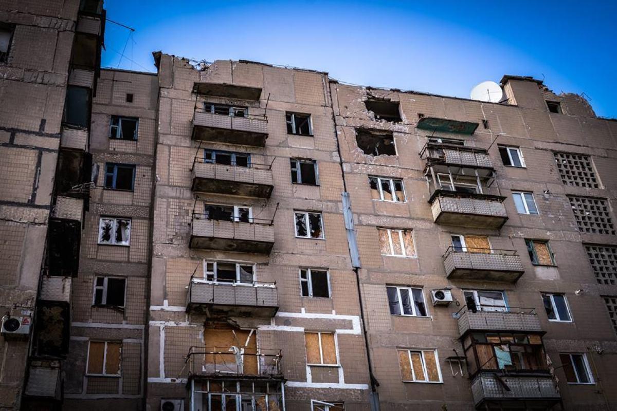 "Тишина здесь более зловещая, чем стрельба": фотограф-переселенец показал репортаж из прифронтовой зоны