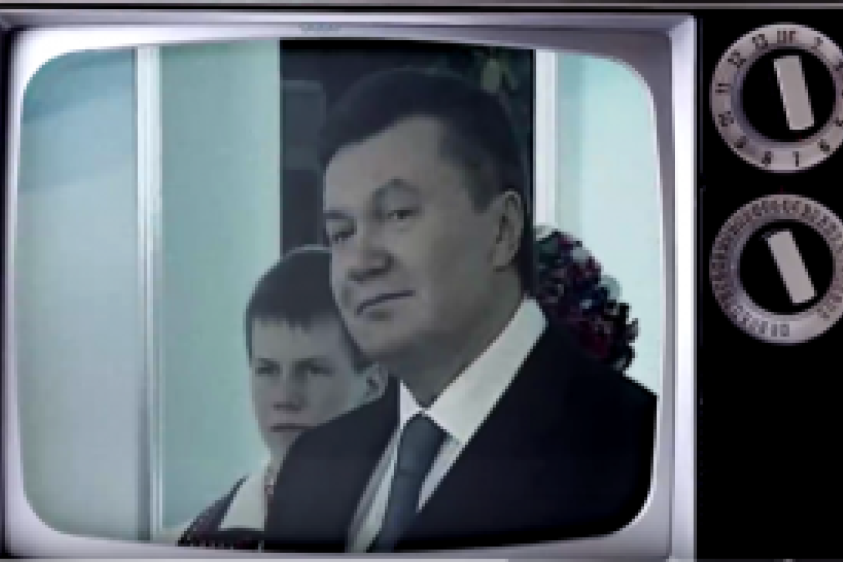"Была засада, но я воскрес", - рэп-песня Януковича произвела фурор в Сети
