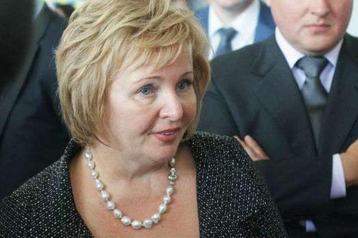 Журналистка рассказала, почему Людмила Путина развелась с российским президентом