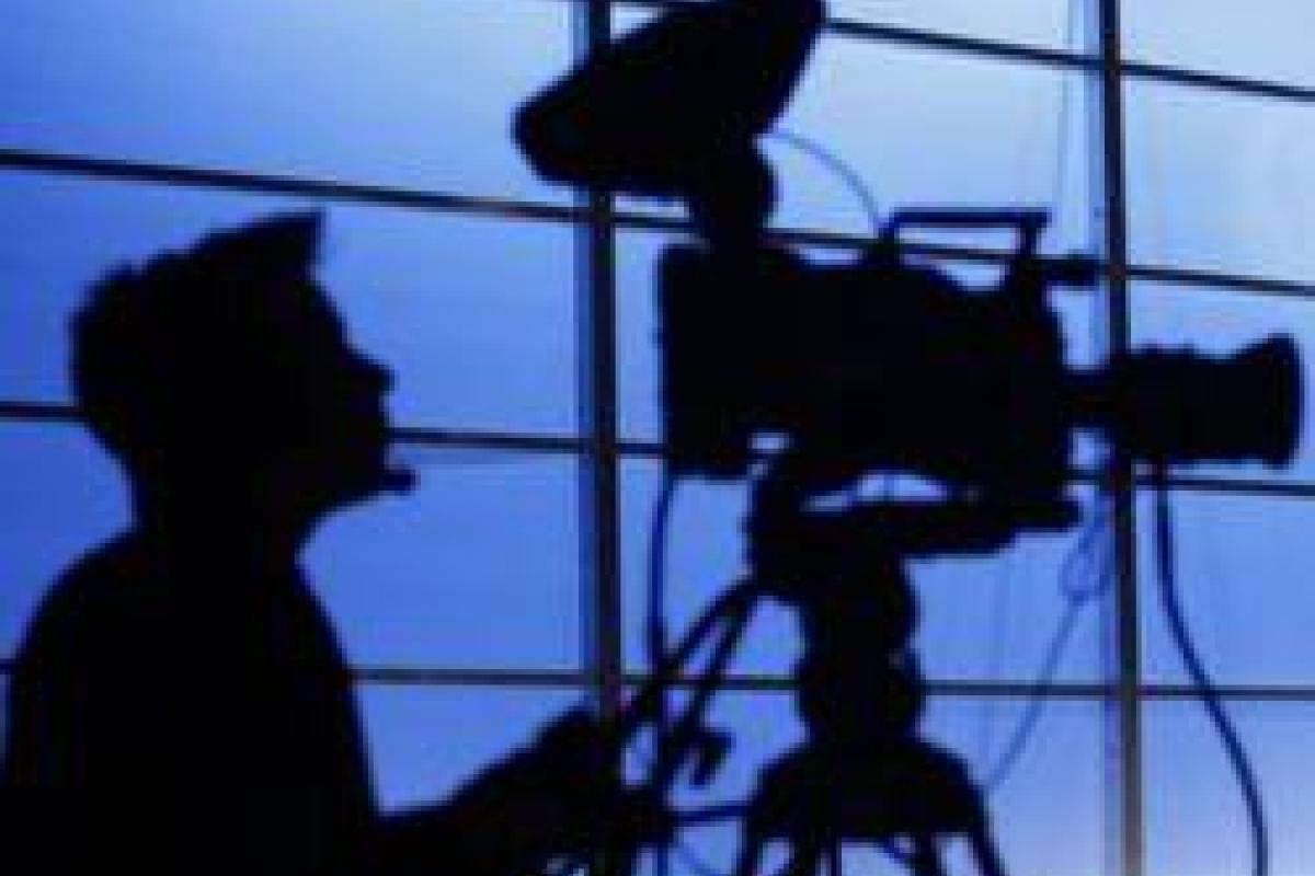 В Украине телеканалы заставят выпускать почти все новости на украинском языке В Украине телеканалы заставят выпускать почти все новости на украинском языке