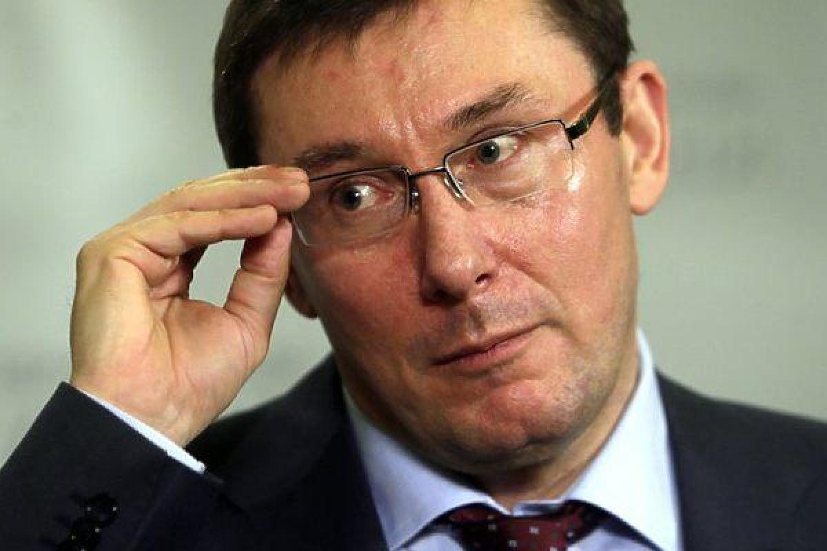 Луценко посоветовал чиновникам исправить шутки в е-декларациях Луценко посоветовал чиновникам исправить шутки в е-декларациях