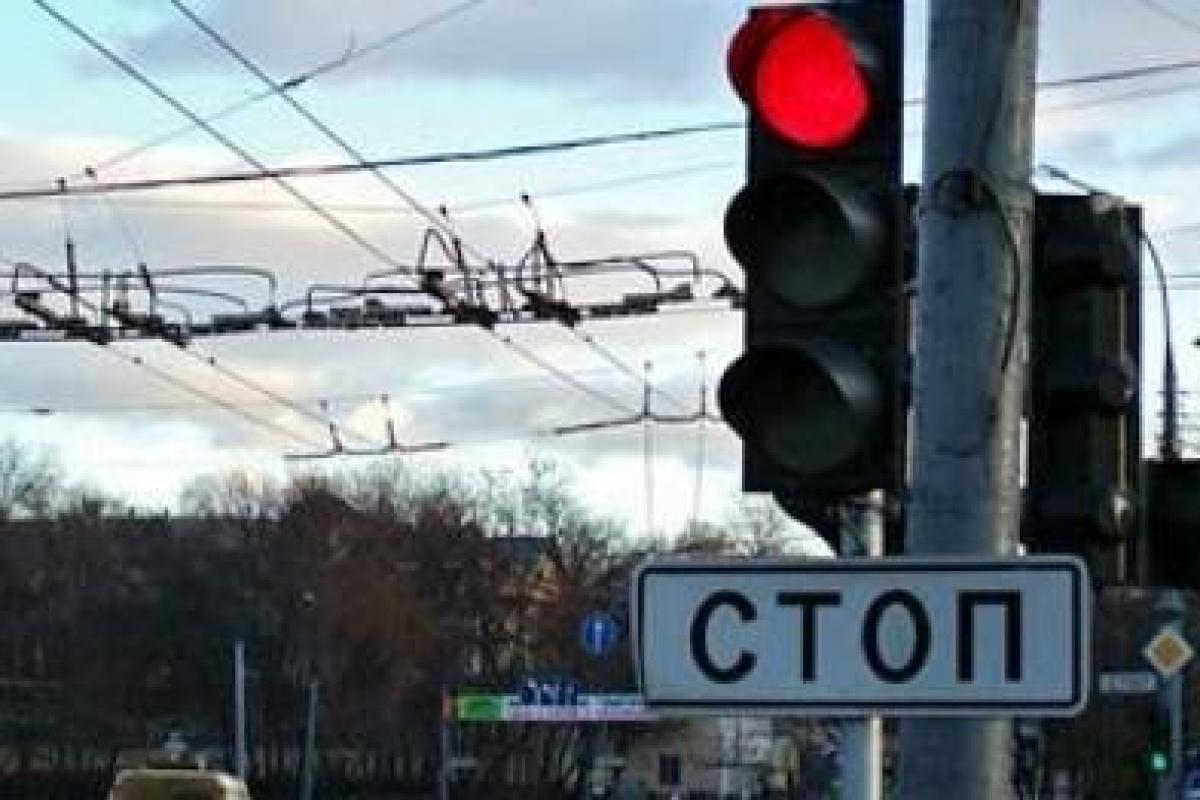 В Мариуполе произошло жуткое ДТП: пострадали дети В Мариуполе произошло жуткое ДТП: пострадали дети