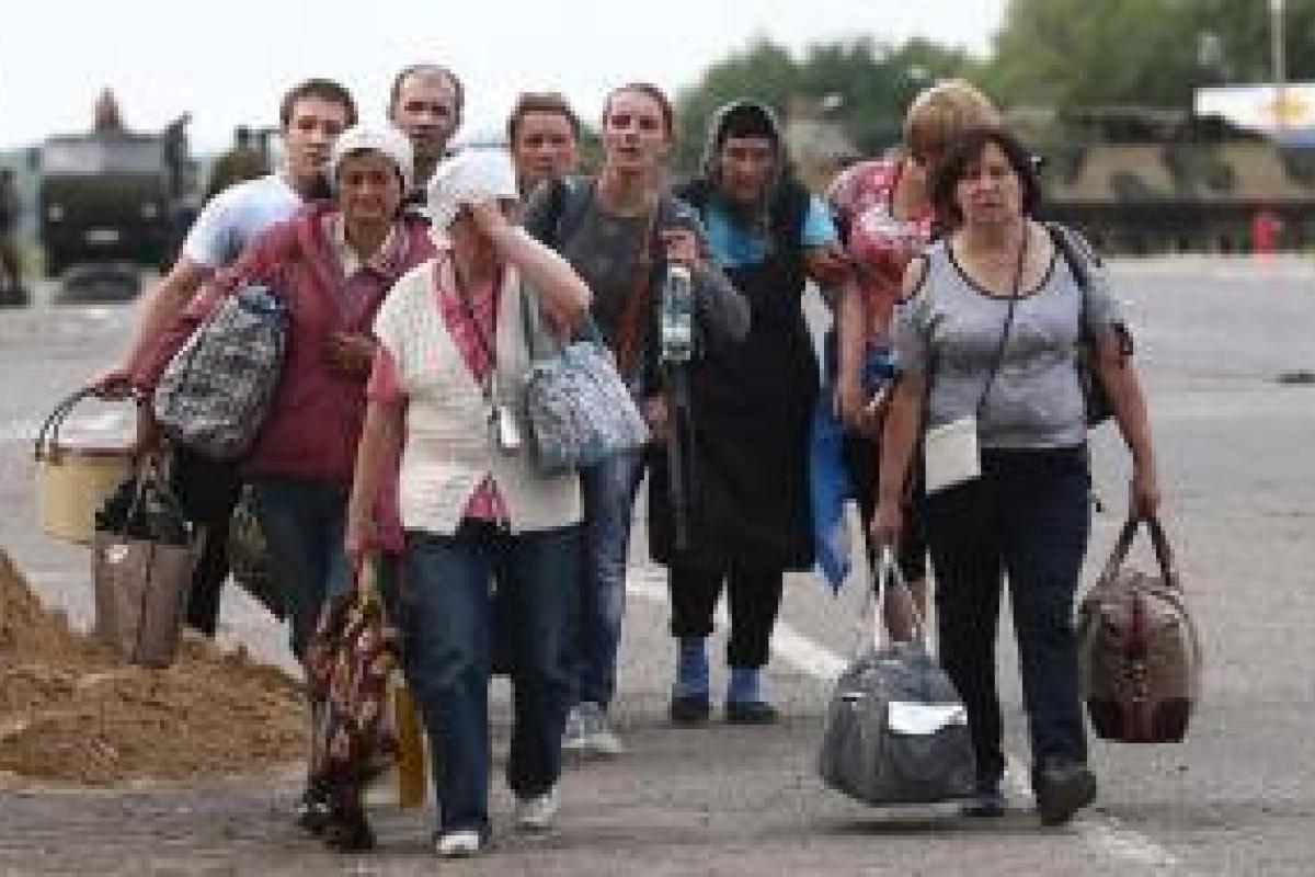 В Станице Луганской десятки переселенцев лишились выплат В Станице Луганской десятки переселенцев лишились выплат