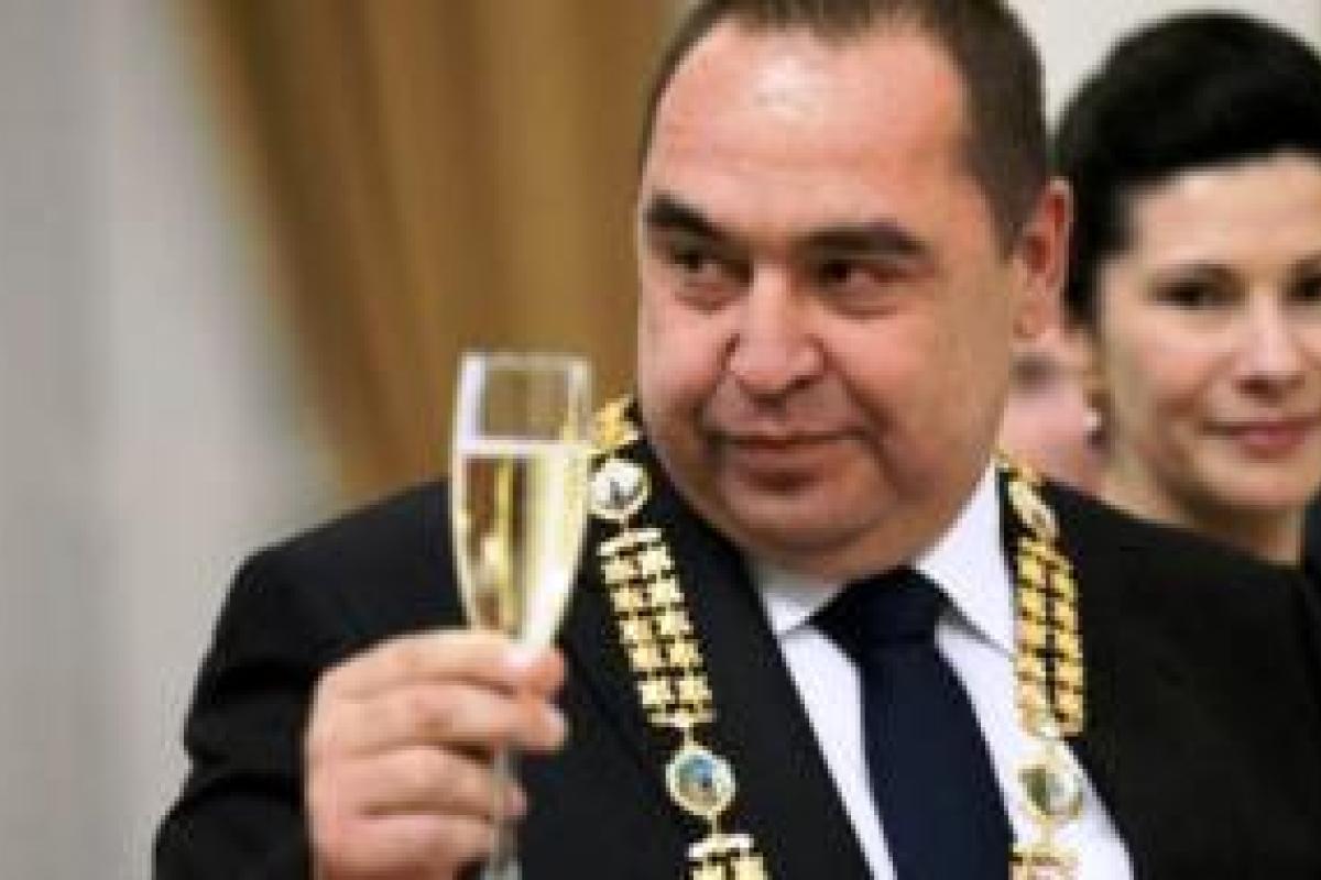 После победы Додона на выборах в Молдове, Плотницкий рассчитывает на вина и фрукты для «ЛНР» После победы Додона на выборах в Молдове, Плотницкий рассчитывает на вина и фрукты для «ЛНР»