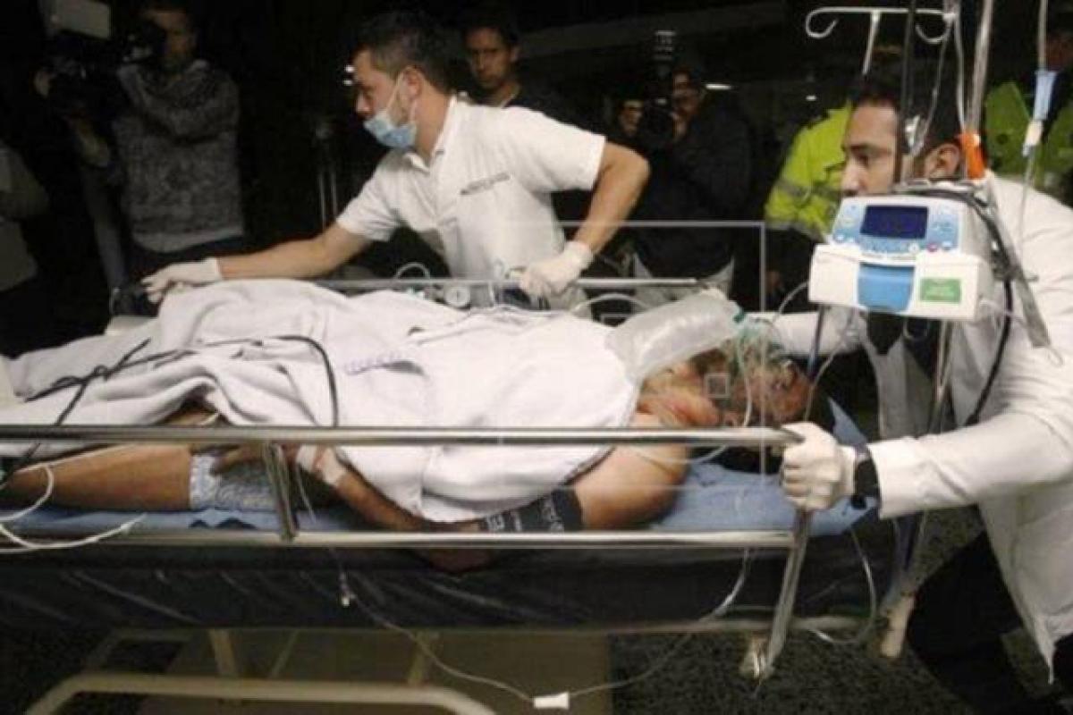 Авиакатастрофа в Колумбии: из 22-х футболистов выжили только трое Авиакатастрофа в Колумбии: из 22-х футболистов выжили только трое