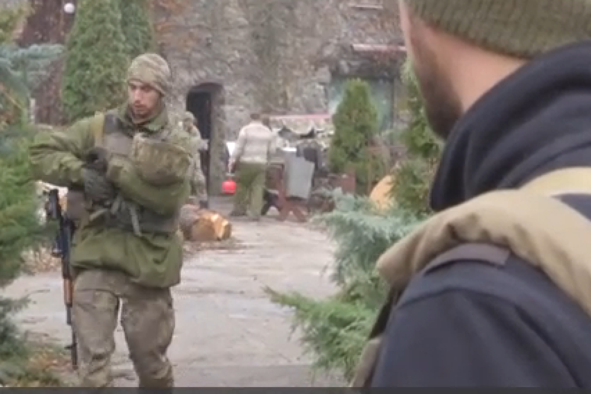 Обстановка в Авдеевке: плотный туман, подлые обстрелы боевиков, много раненых Обстановка в Авдеевке: плотный туман, подлые обстрелы боевиков, много раненых