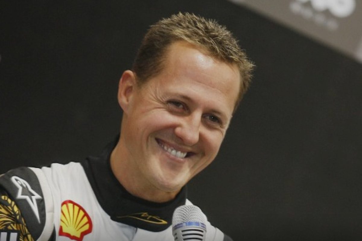 Гонщику Михаэлю Шумахеру стало лучше Гонщику Михаэлю Шумахеру стало лучше