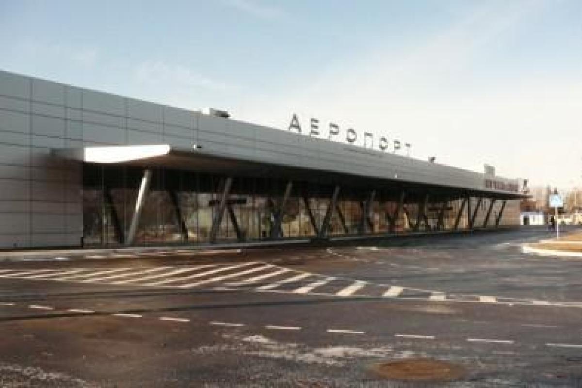 Аэропорт Мариуполя уже может принимать частные рейсы Аэропорт Мариуполя уже может принимать частные рейсы