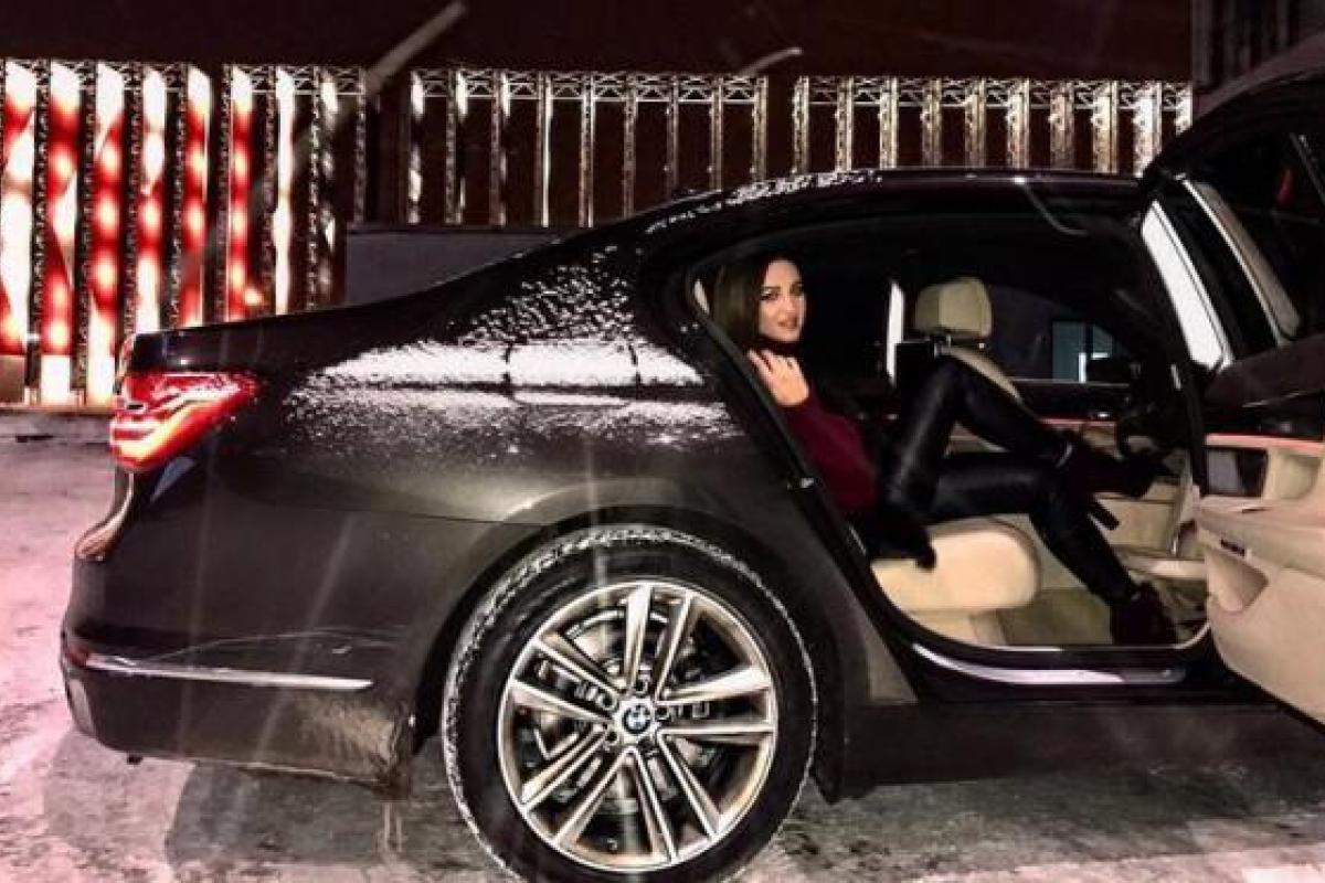 Ольге Бузовой подарили шикарный автомобиль