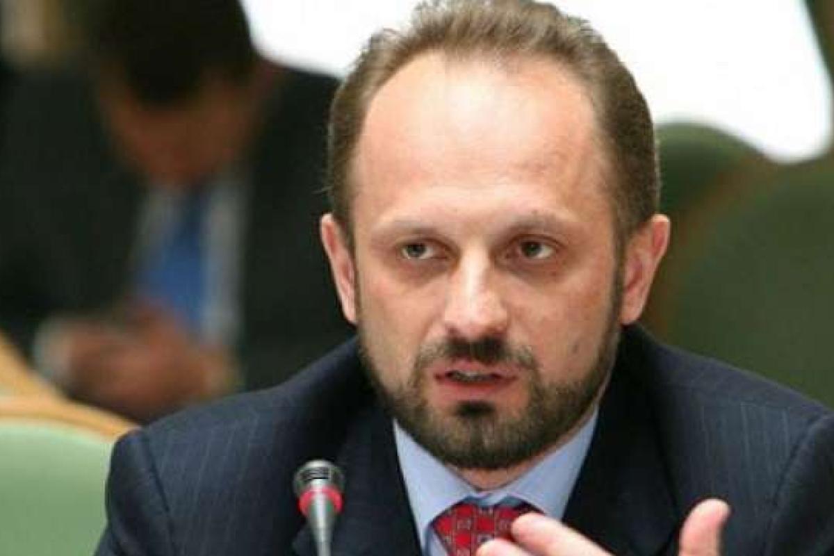 Эксперт рассказал, почему боевики отдают Савченко заложников Эксперт рассказал, почему боевики отдают Савченко заложников