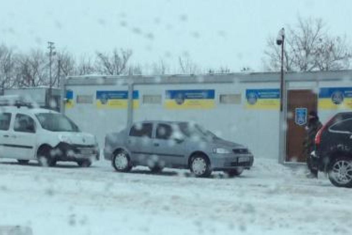 На новогодние праздники в пунктах пропуска на Донбассе будет больше пограничников На новогодние праздники в пунктах пропуска на Донбассе будет больше пограничников