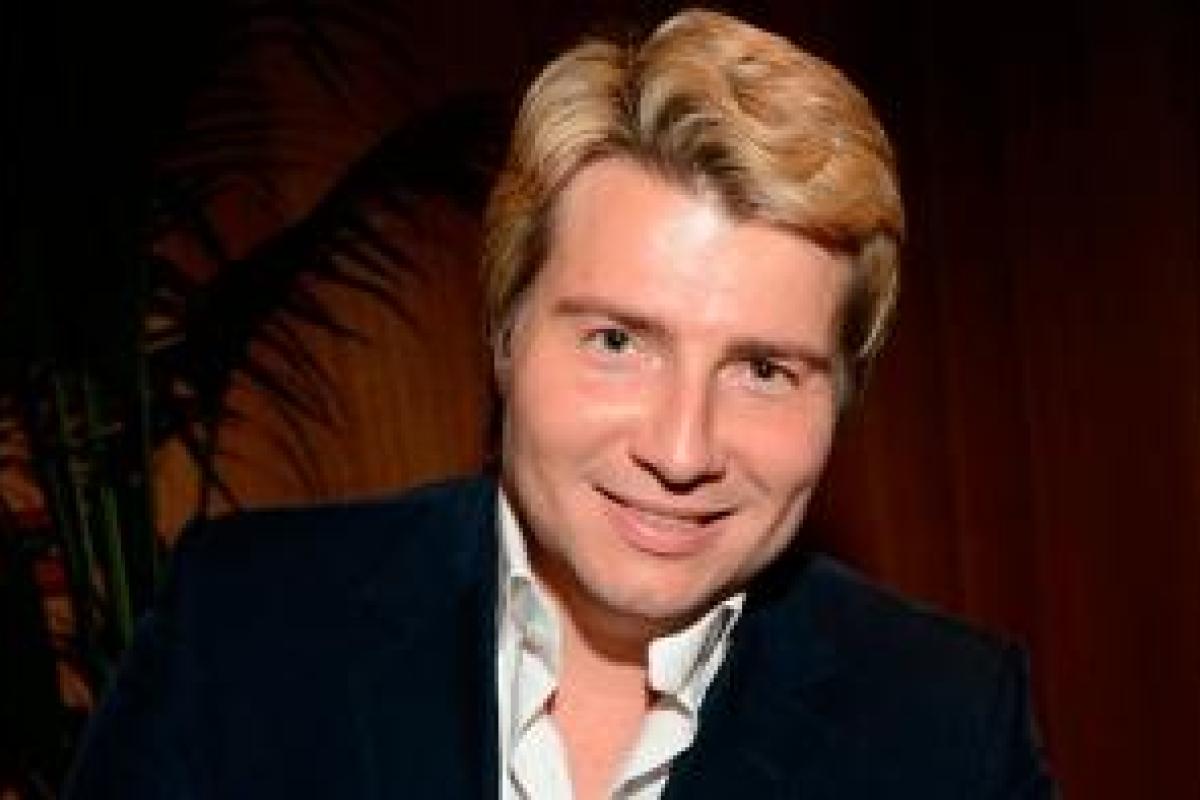 Певец Николай Басков напугал поклонников новым имиджем