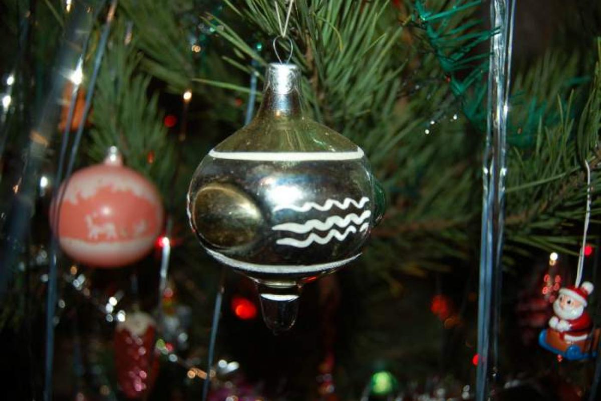 Елочные игрушки, которые были у каждого