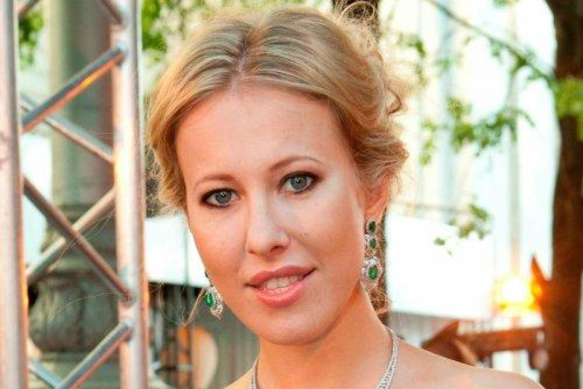 Телеведущая Ксения Собчак раскрыла фанатам свой секрет стиля