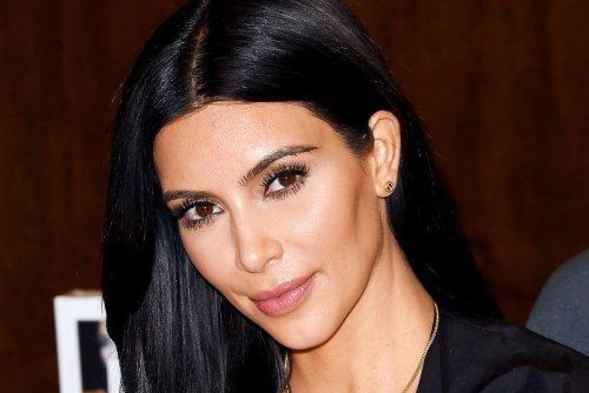 СМИ подозревают, что Ким Кардашьян скрывает диагноз возможной болезни