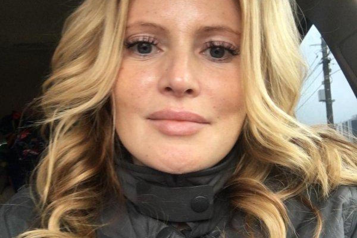 Дана Борисова напугала поклонников осунувшимся лицом