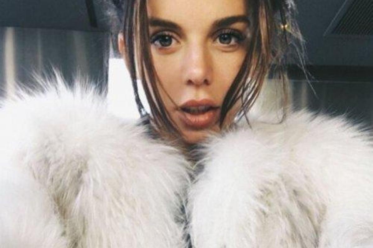 Певица Анна Седокова поразила шикарной фигурой