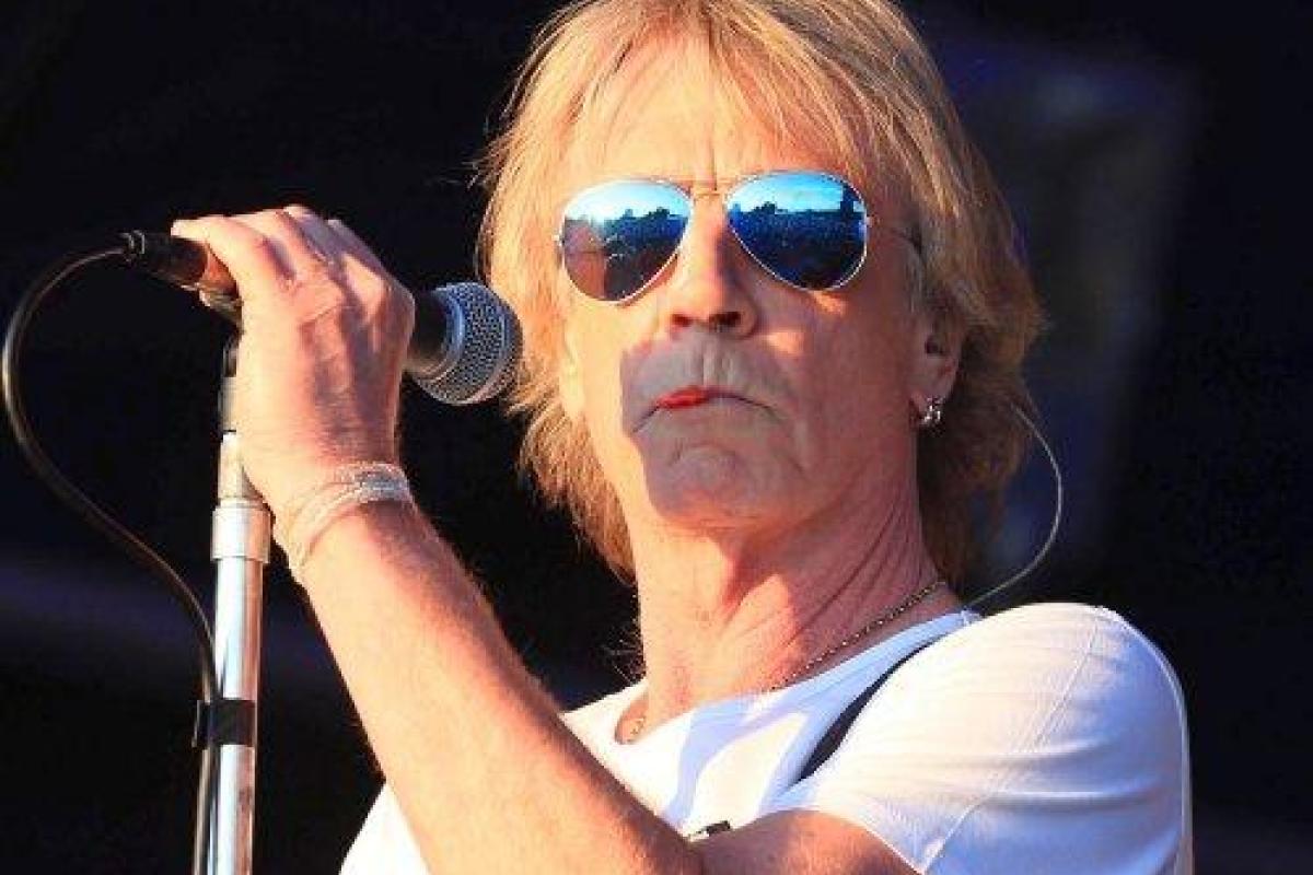 Ушел из жизни гитарист группы Status Quo Рики Пафитт