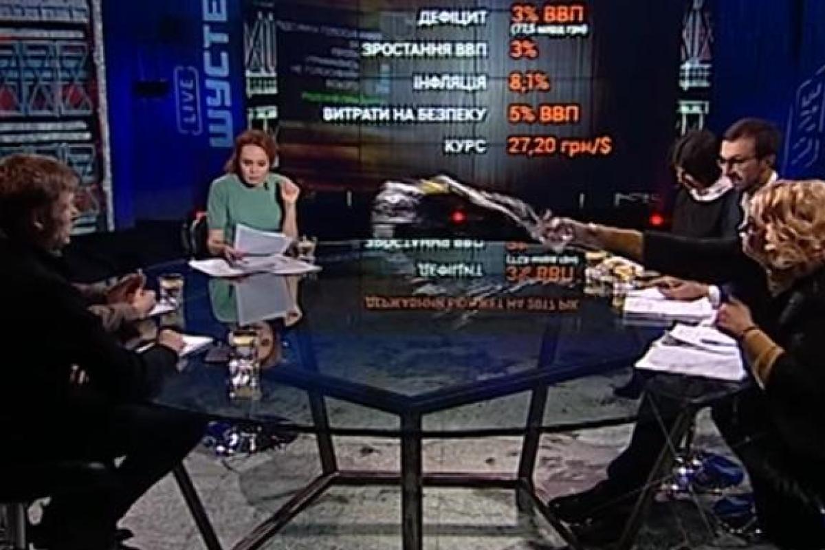 Кужель облила водой Мосийчука в прямом эфире "Шустер.Live"