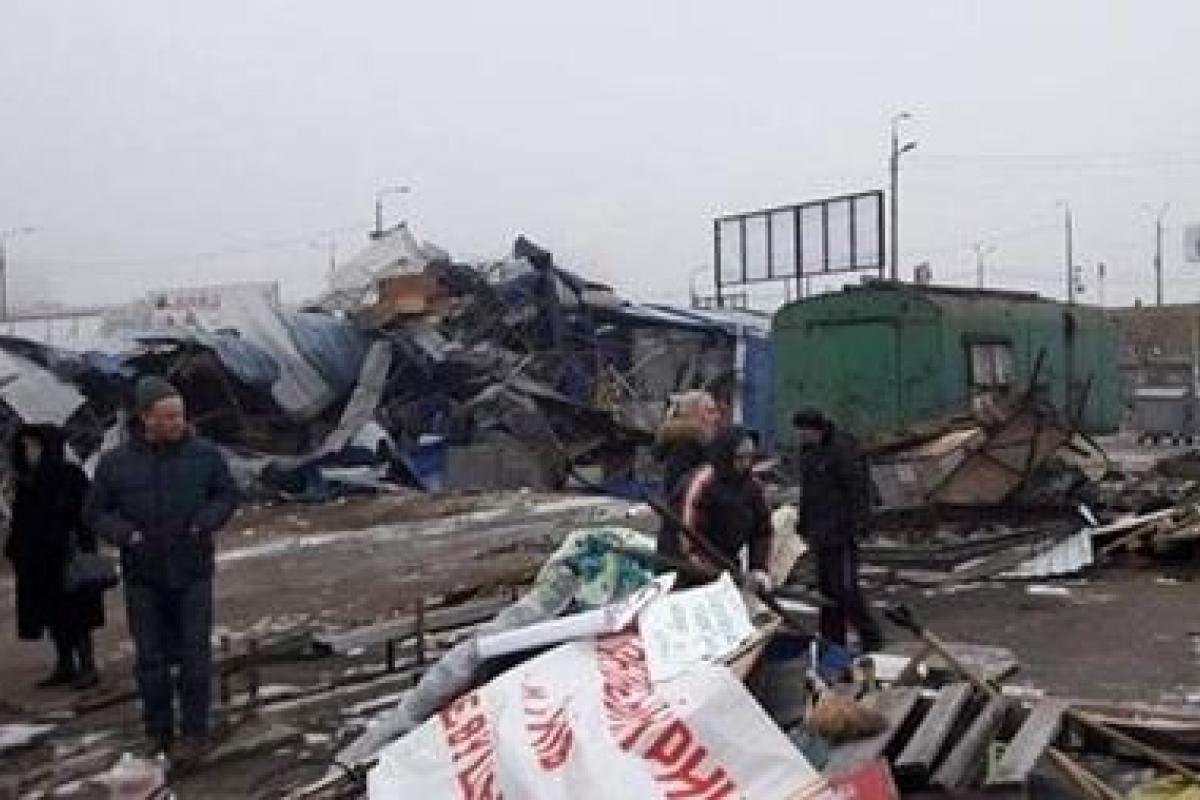 "Город никакого отношения к этому не имеет" - У Кличко отрицают снос рынка в столице "Город никакого отношения к этому не имеет" - У Кличко отрицают снос рынка в столице