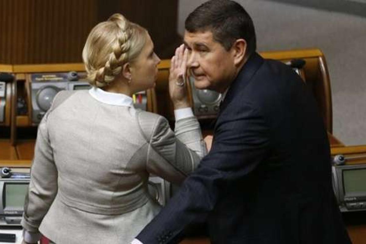 Показания Онищенко могут полностью разрушить карьеру Тимошенко - мнение