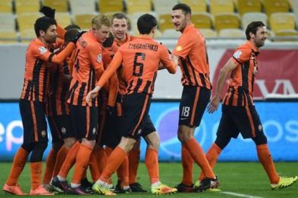 Премьер-лига: "Шахтер" увеличил преимущество над "Динамо" до 10 очков после победы над "Сталью" Премьер-лига: "Шахтер" увеличил преимущество над "Динамо" до 10 очков после победы над "Сталью"