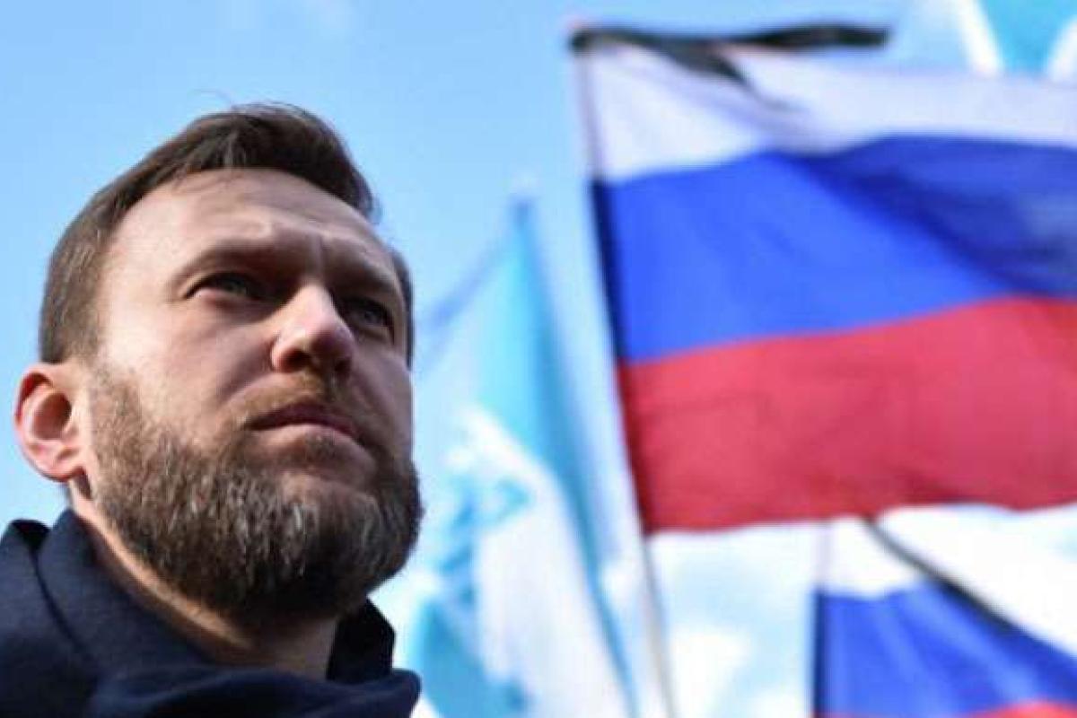 Украинский журналист назвал Навального посмешищем за его высказывание о Крыме Украинский журналист назвал Навального посмешищем за его высказывание о Крыме