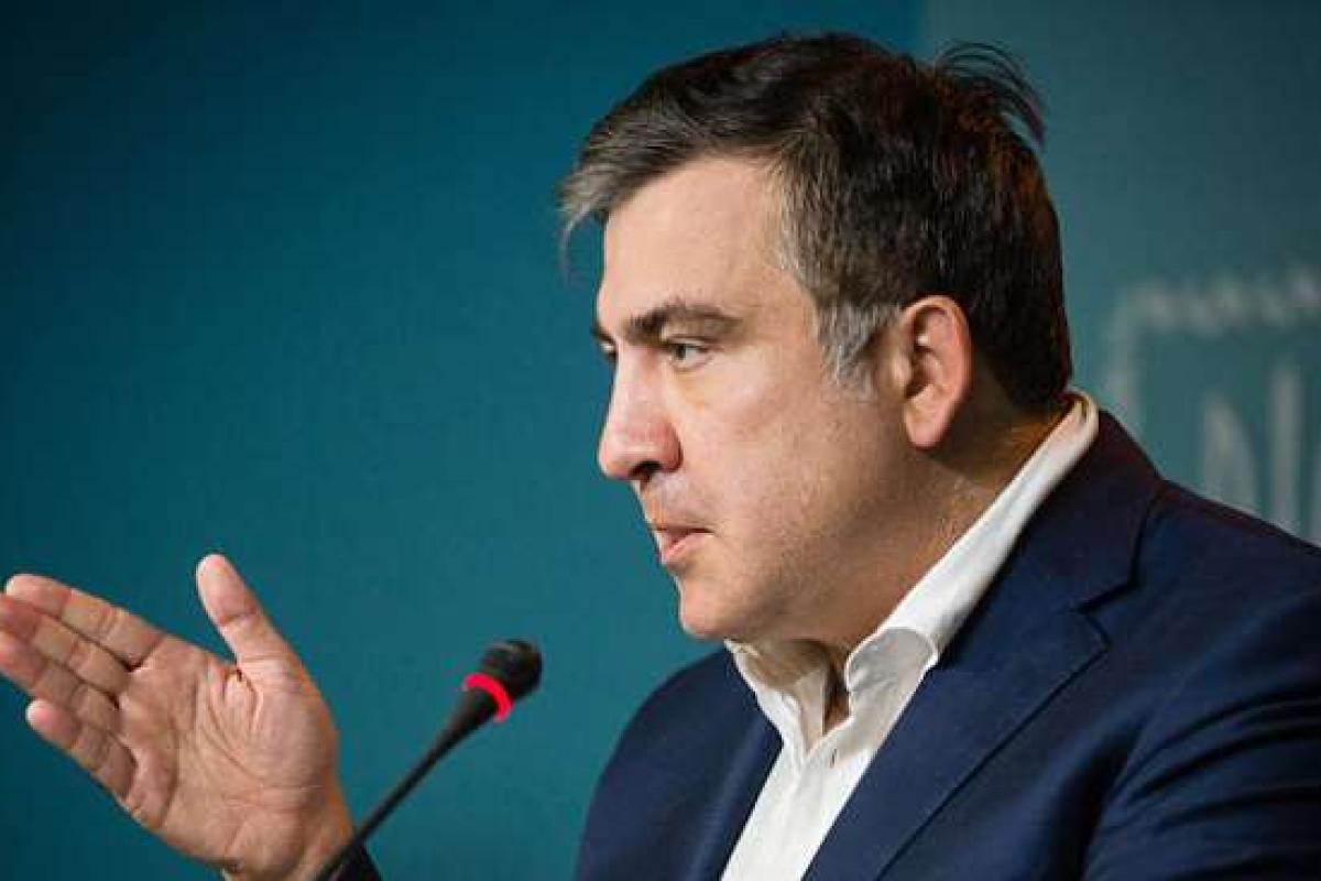 Делегация американских сенаторов полетела в Мариуполь, - Саакашвили Делегация американских сенаторов полетела в Мариуполь, - Саакашвили