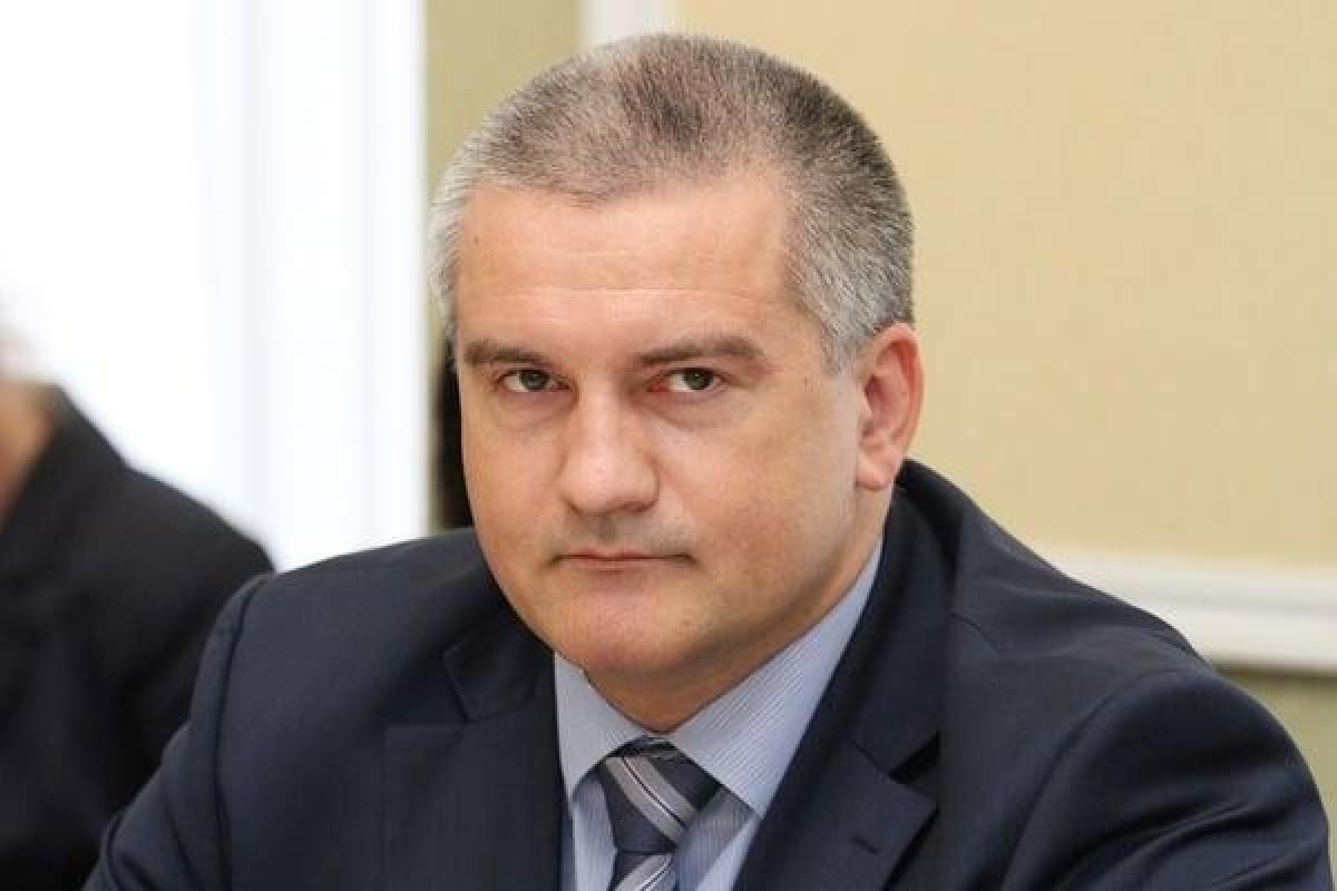 В Крыму собрались сносить 9 тысяч объектов на побережье В Крыму собрались сносить 9 тысяч объектов на побережье