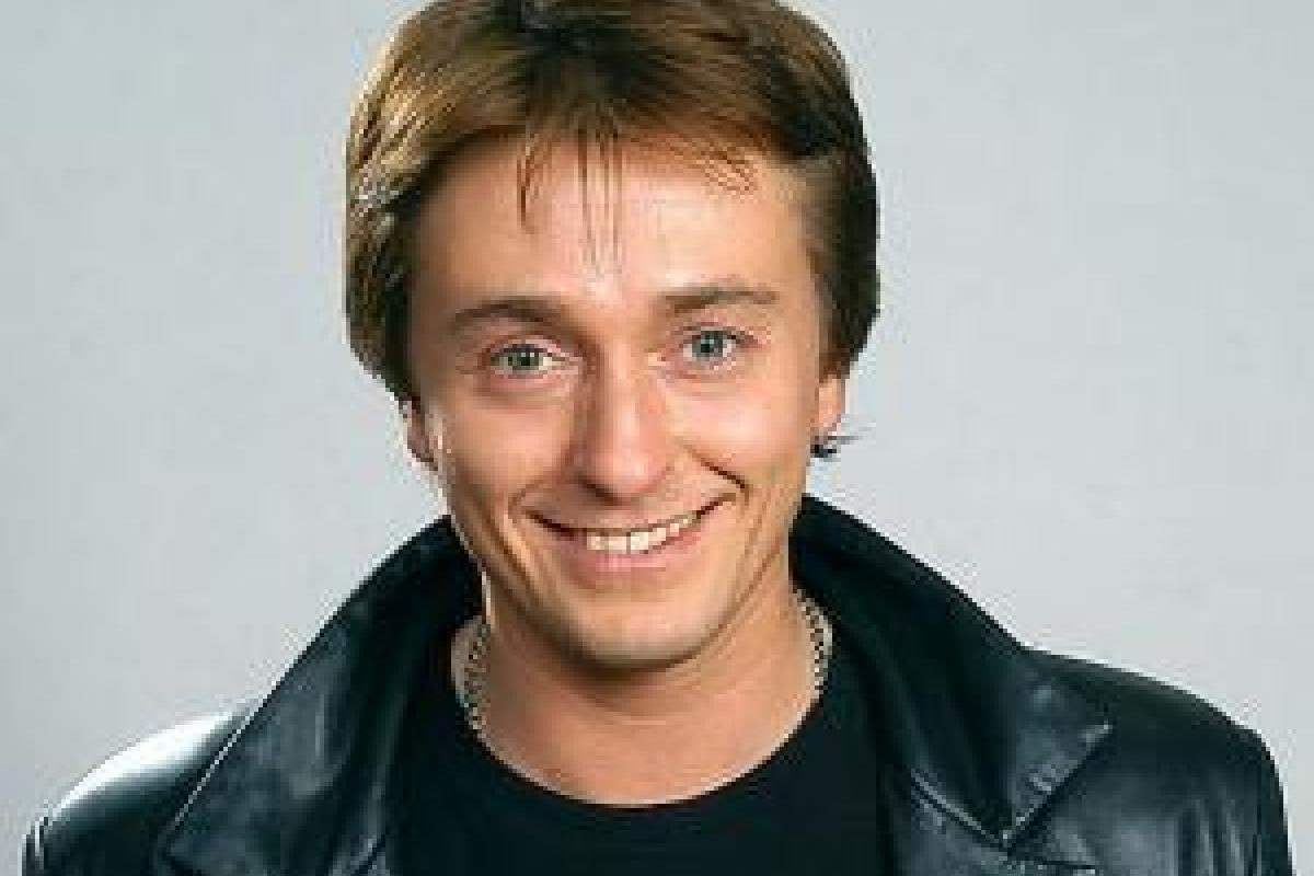 Актер Сергей Безруков неожиданно признался, что у него есть внебрачные дети