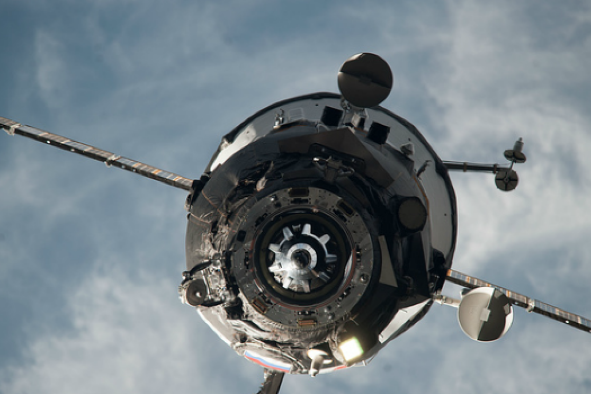 Россияне потеряли связь с космическим кораблем «Прогресс» Россияне потеряли связь с космическим кораблем «Прогресс»